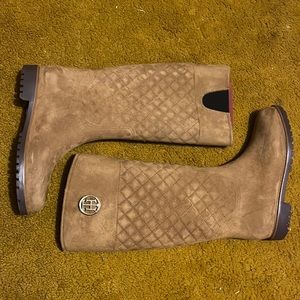 Size 8M Tommy Hilfiger brown suede boots